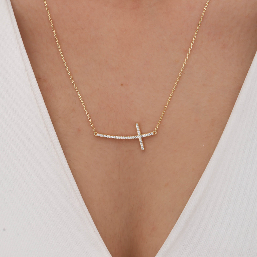 14K Solid Gold Curved Cross Necklace K82