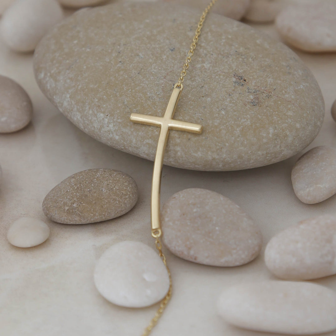 14K Solid Gold Curved Cross Necklace K78