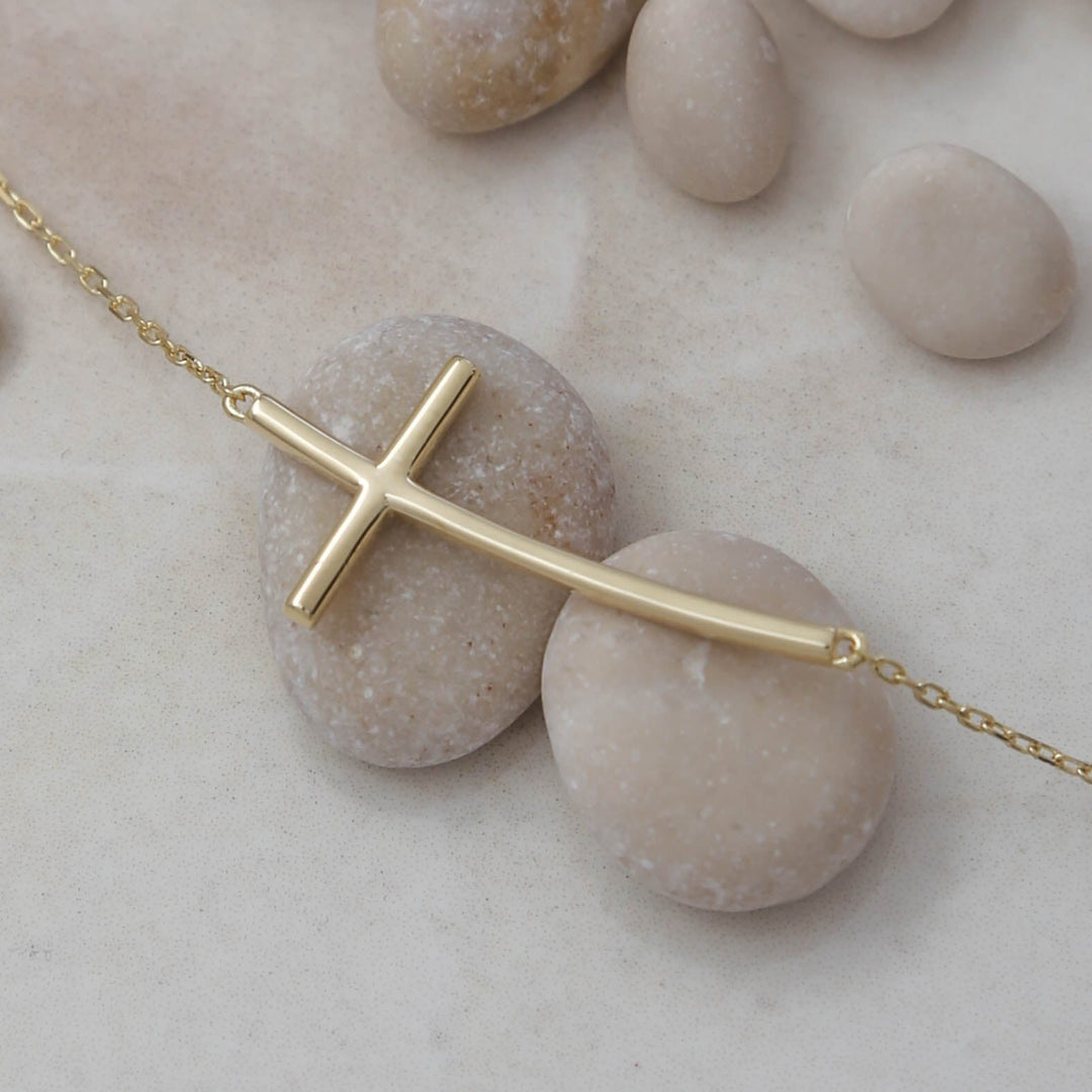 14K Solid Gold Curved Cross Necklace K78