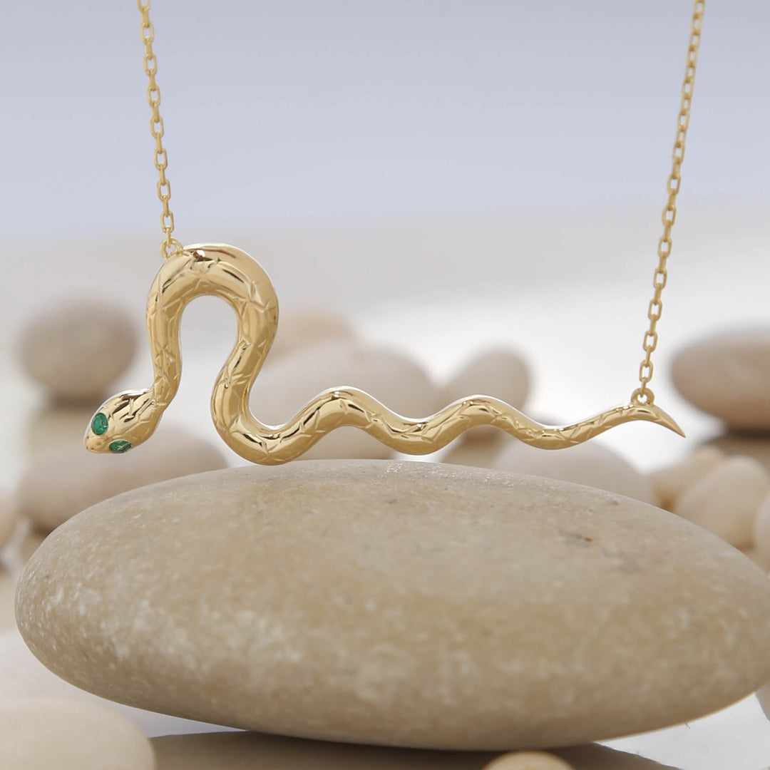 14K Solid Gold Snake Necklace K81