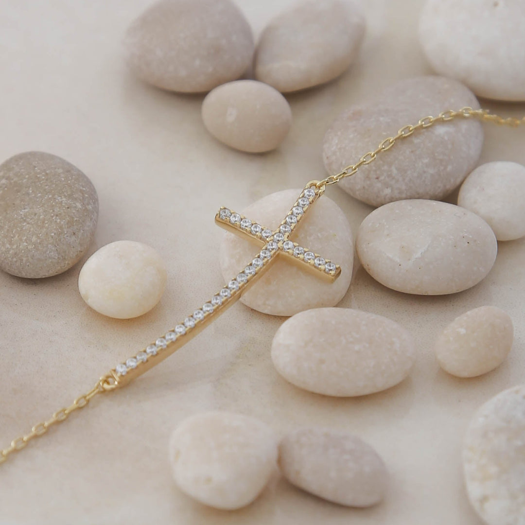 14K Solid Gold Curved Cross Necklace K82