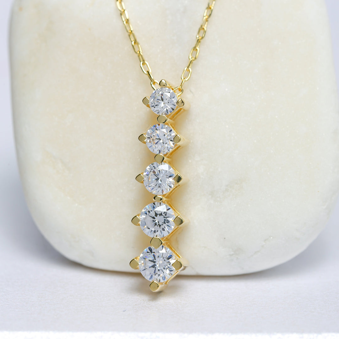 14K Solid Gold Solitaire Necklace K58