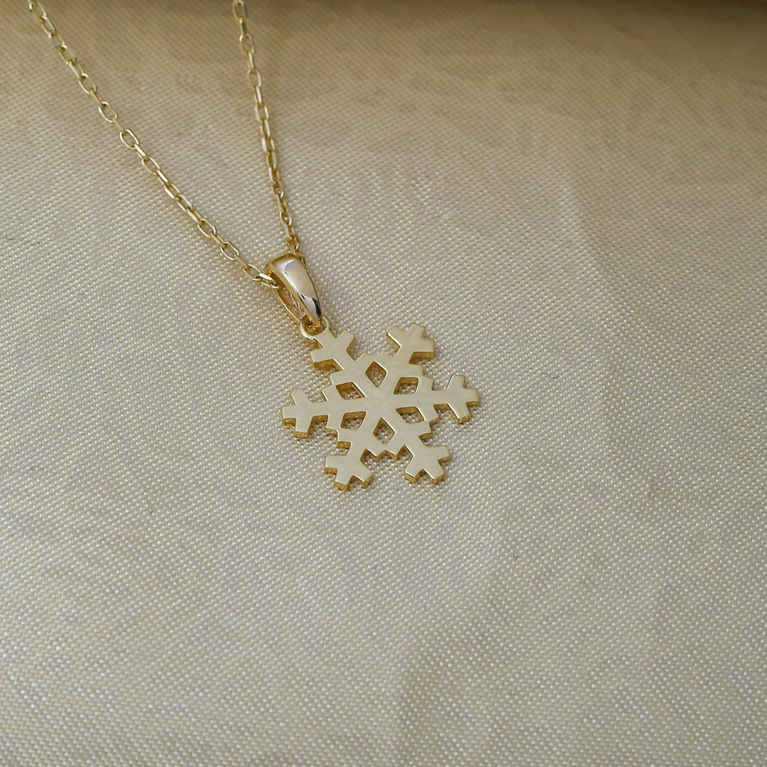 14K Solid Gold Snowflake Necklace K60