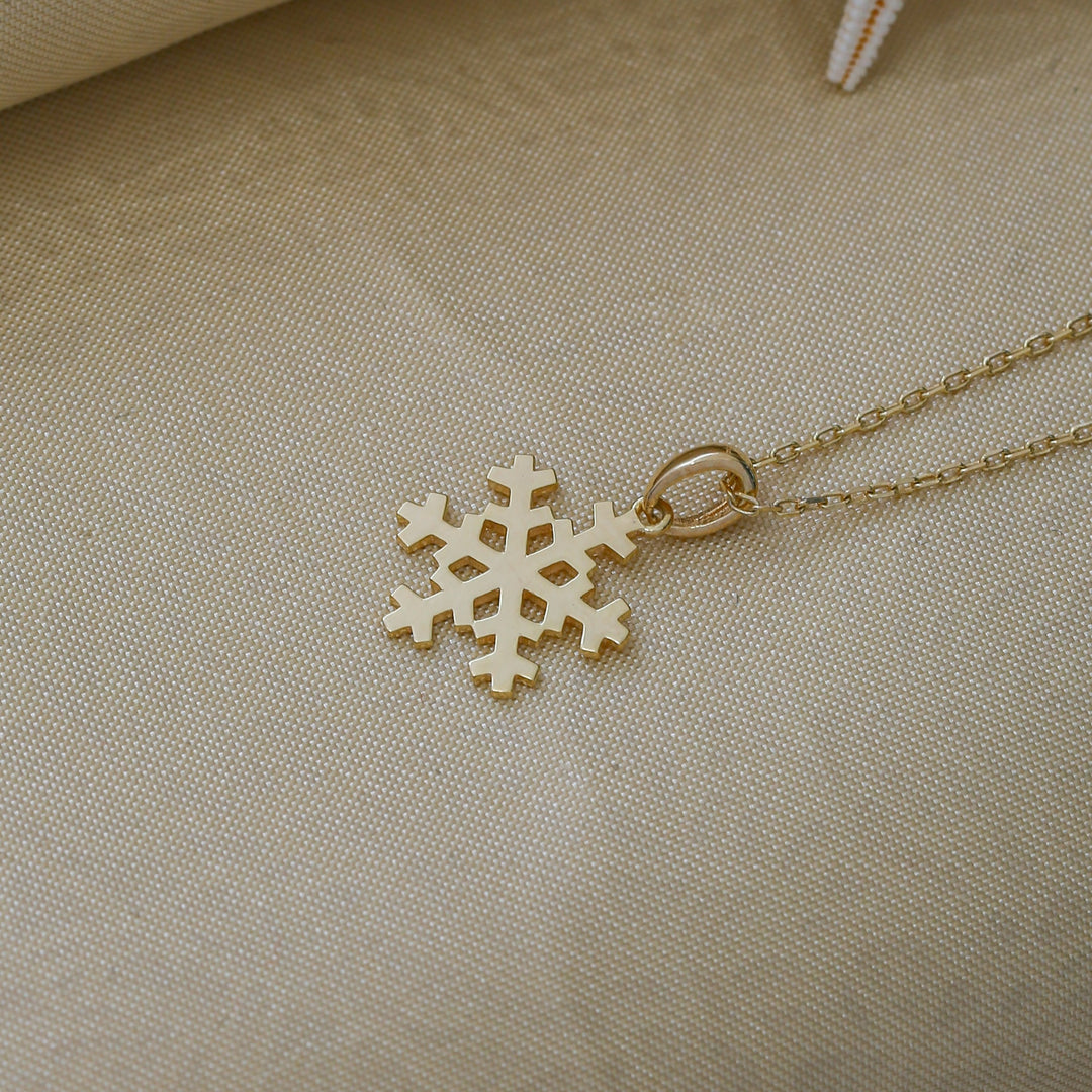 14K Solid Gold Snowflake Necklace K60