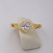 14K Solid Gold Solitaire Ring T4