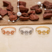 14K Solid Gold Daisy Ring Y32