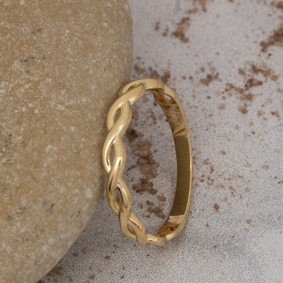 14K Solid Gold Infinity Ring Y44