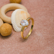 14K Solid Gold Oval Solitaire Ring T1