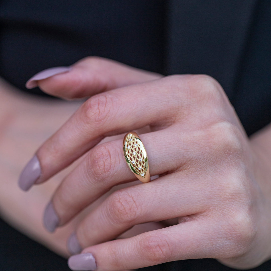 14K Solid Gold Dome Ring Y95