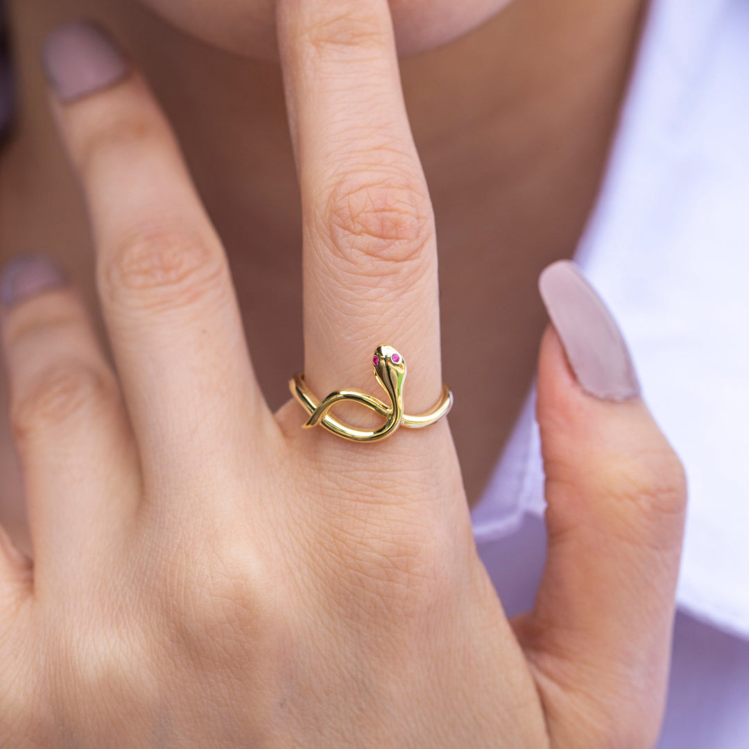 14K Solid Gold Snake Ring Y102