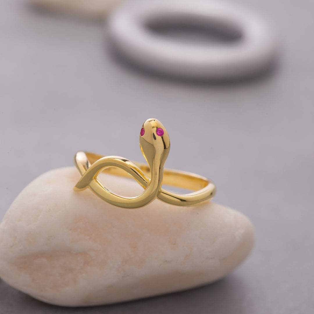 14K Solid Gold Snake Ring Y102