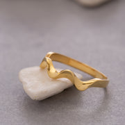 14K Solid Gold Zig Zag Ring Y119