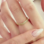 Load and play video in Gallery viewer, 14K Solid Gold Infinity Ring Y323
